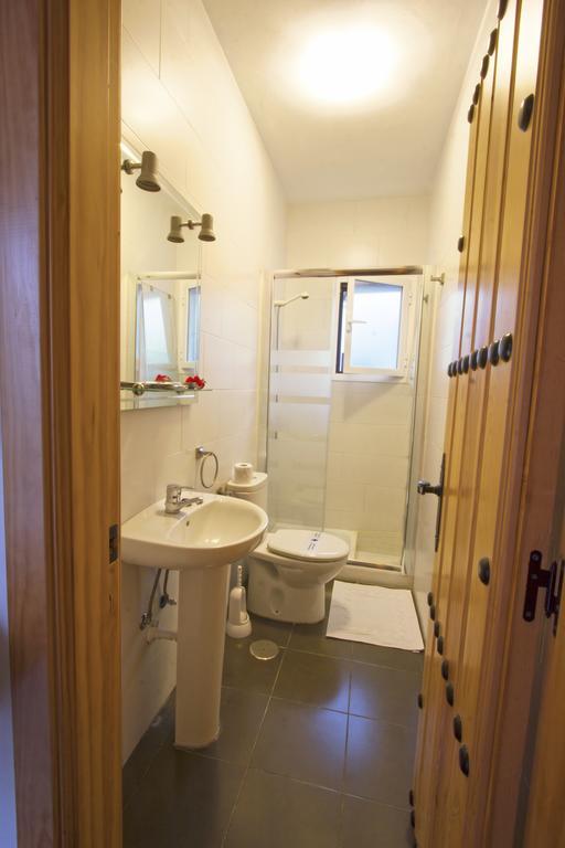 Apartamentos Puerta Sierra Puerto Serrano Quarto foto